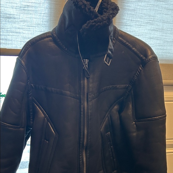 Trendy Black Teddy Jacket - Picture 4 of 10